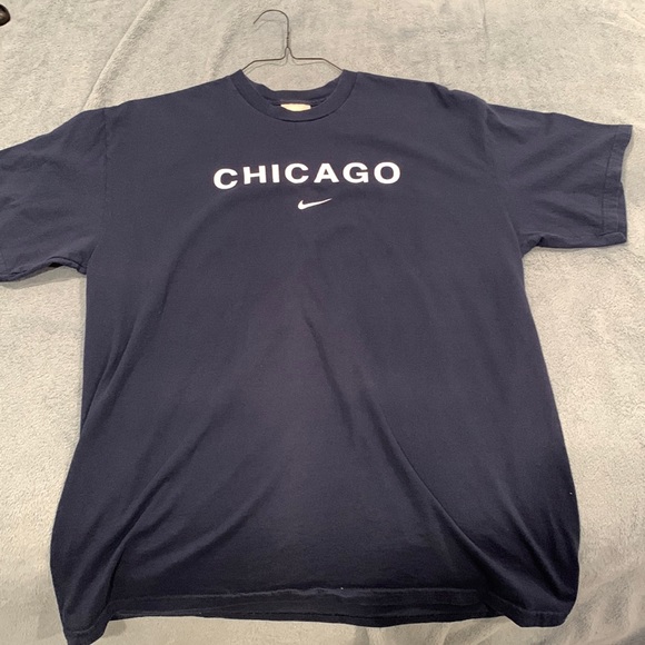 Nike Chicago shirt - Picture 1 of 2